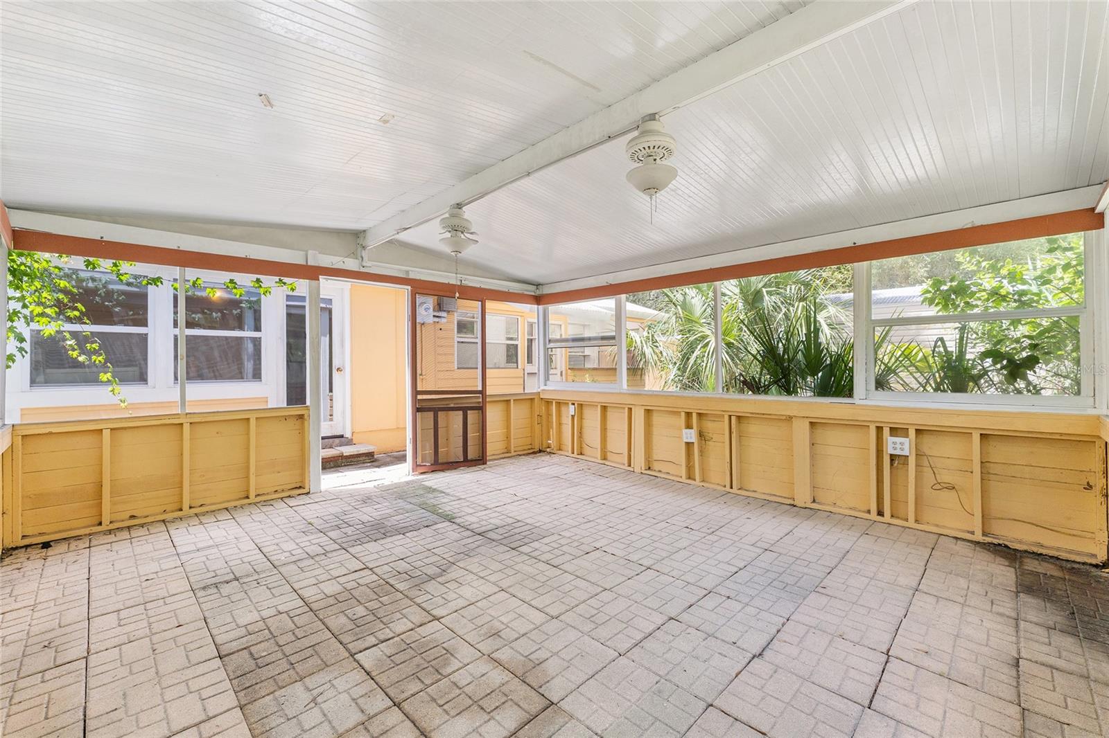 1038 NE 14TH AVE, GAINESVILLE, FL — photo 28