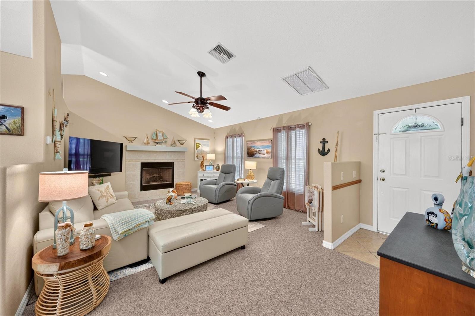 12854 NE 118TH TER, OCKLAWAHA, FL — photo 12