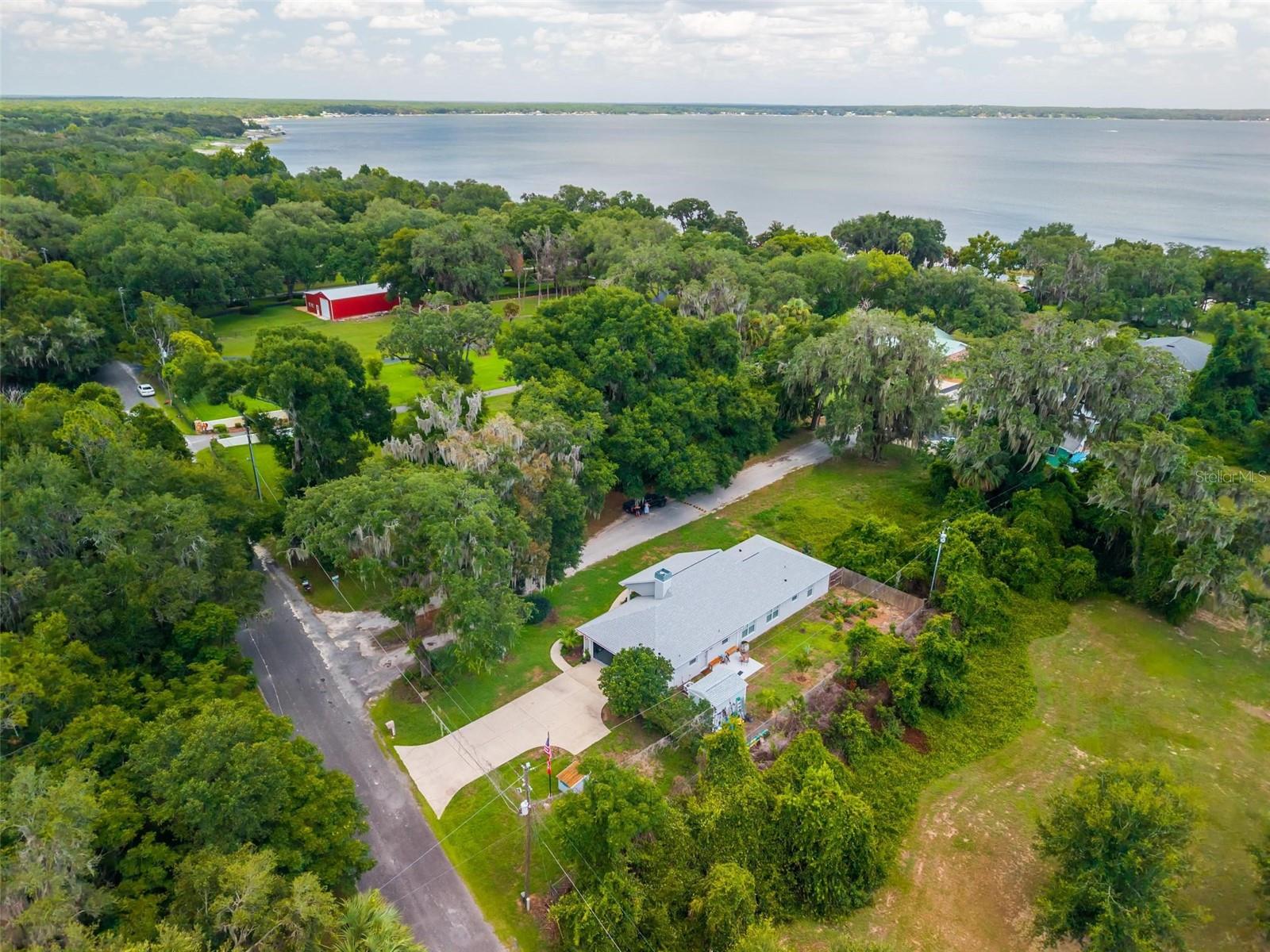 12854 NE 118TH TER, OCKLAWAHA, FL — photo 57