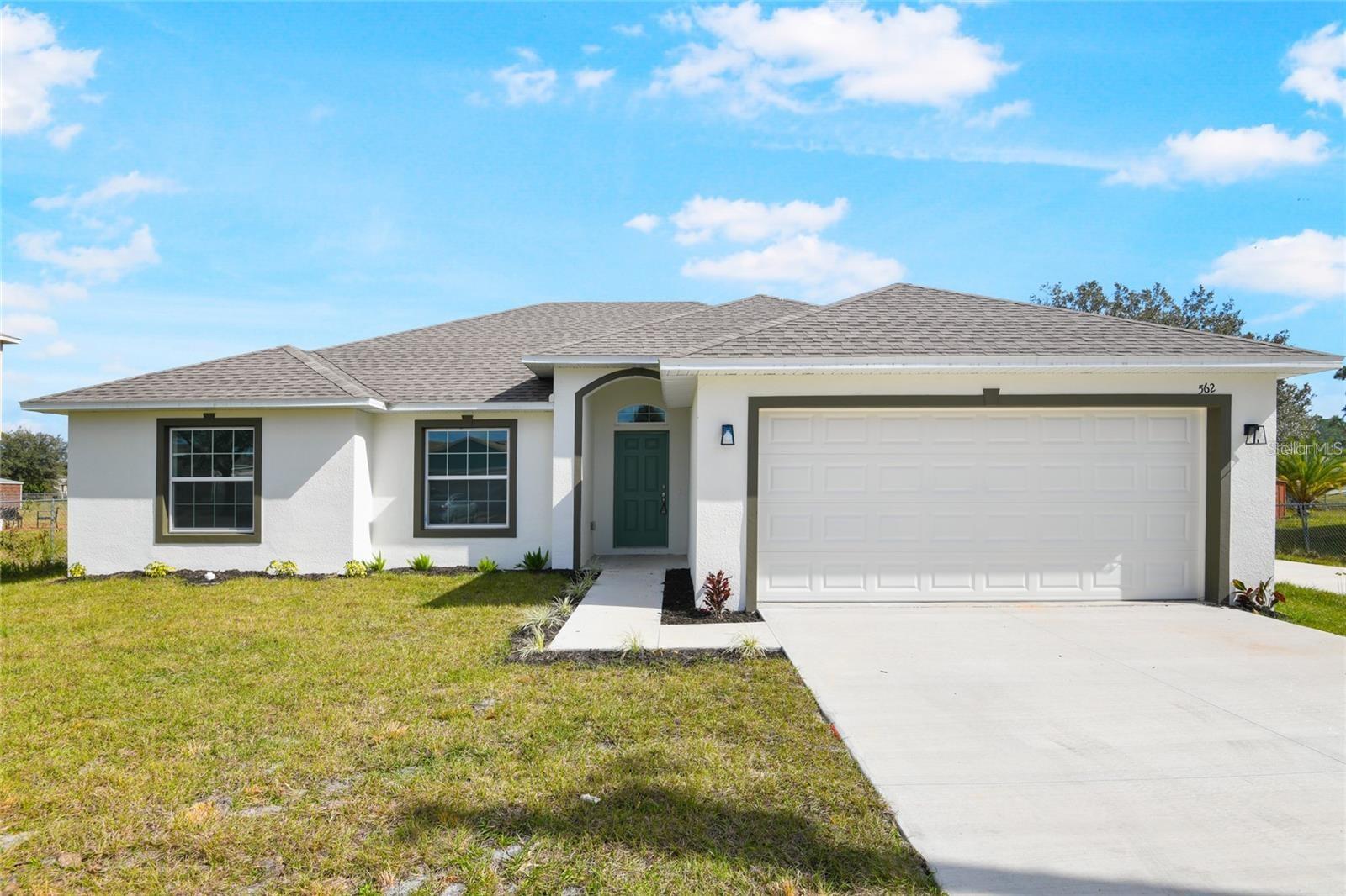 562 MARICOPA DR, KISSIMMEE, FL