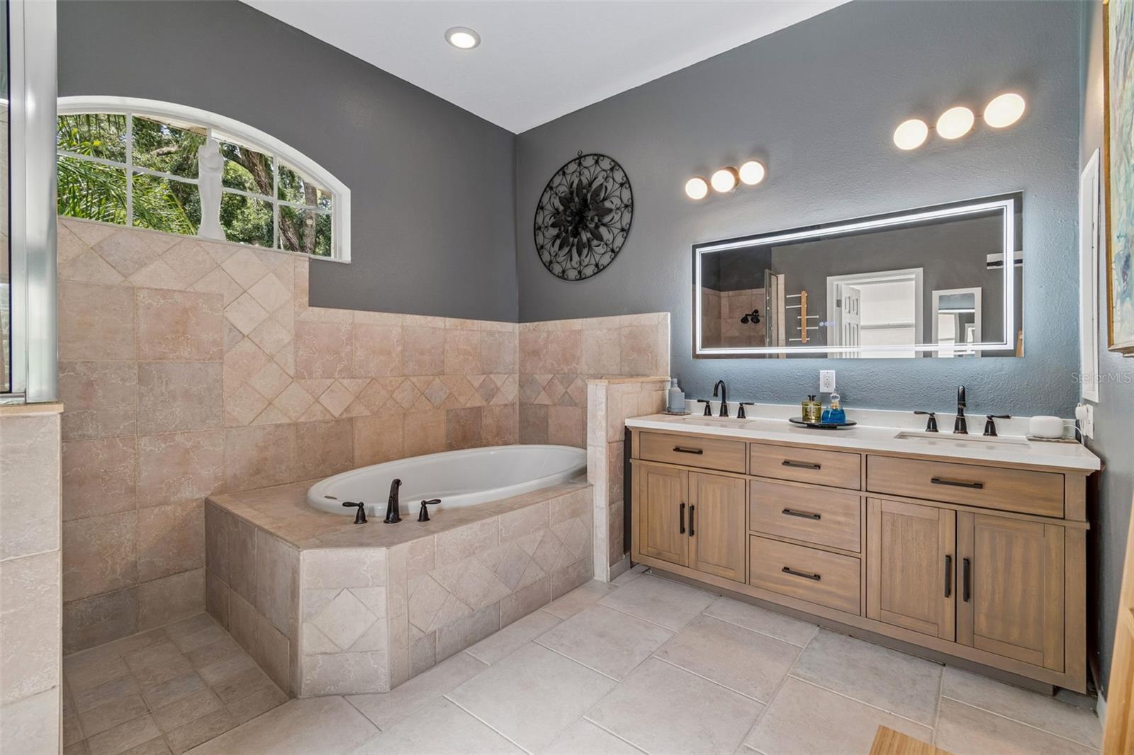 1514 BOOTH DR, VALRICO, FL — photo 39