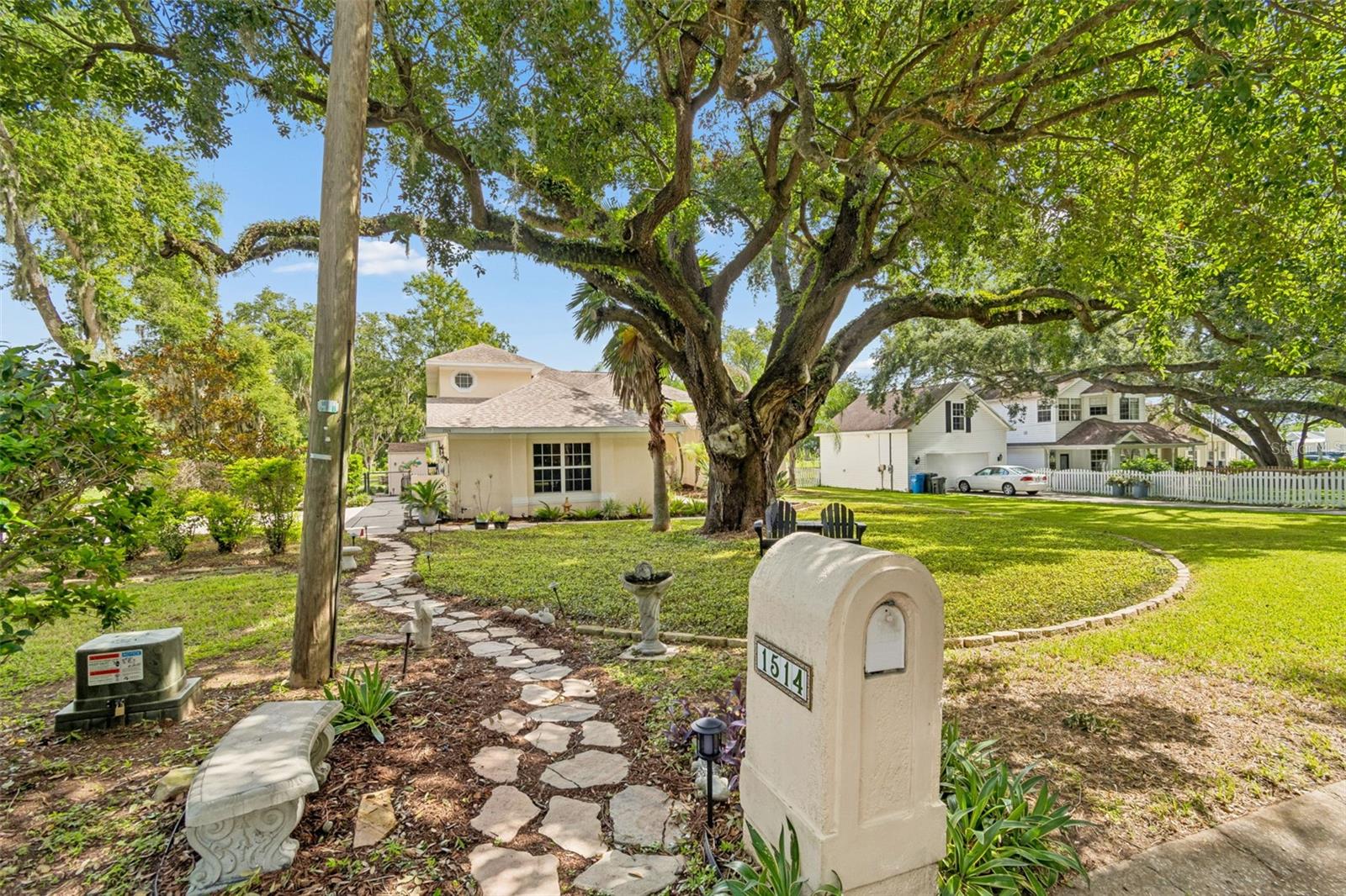 1514 BOOTH DR, VALRICO, FL — photo 77