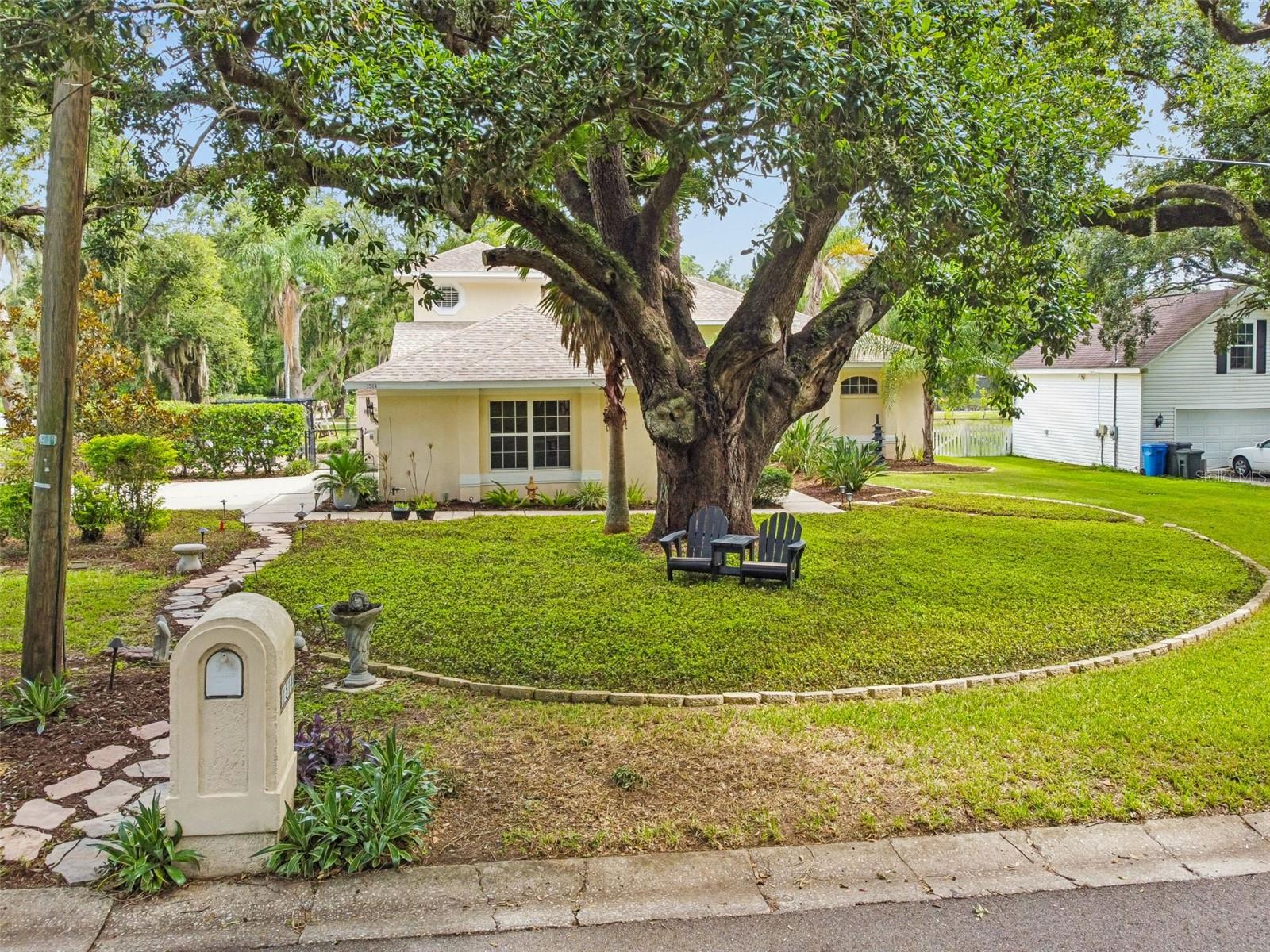 1514 BOOTH DR, VALRICO, FL — photo 79