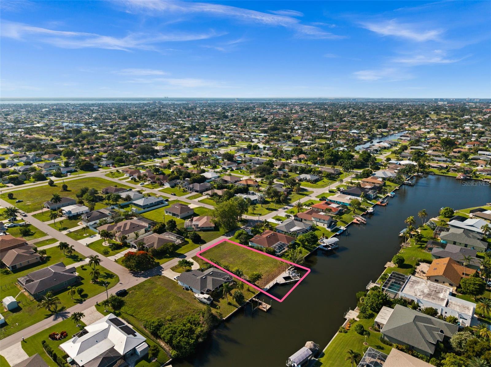 3022 SE 6TH AVE, CAPE CORAL, FL — photo 3