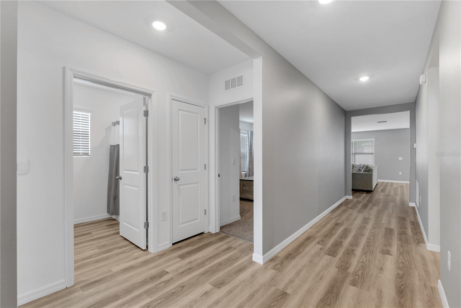 1697 SOURWOOD DR, RUSKIN, FL — photo 4