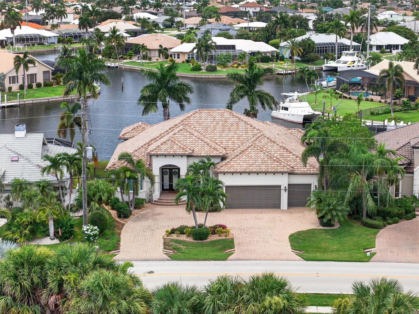 2018 DEBORAH DR, PUNTA GORDA, FL — photo 3