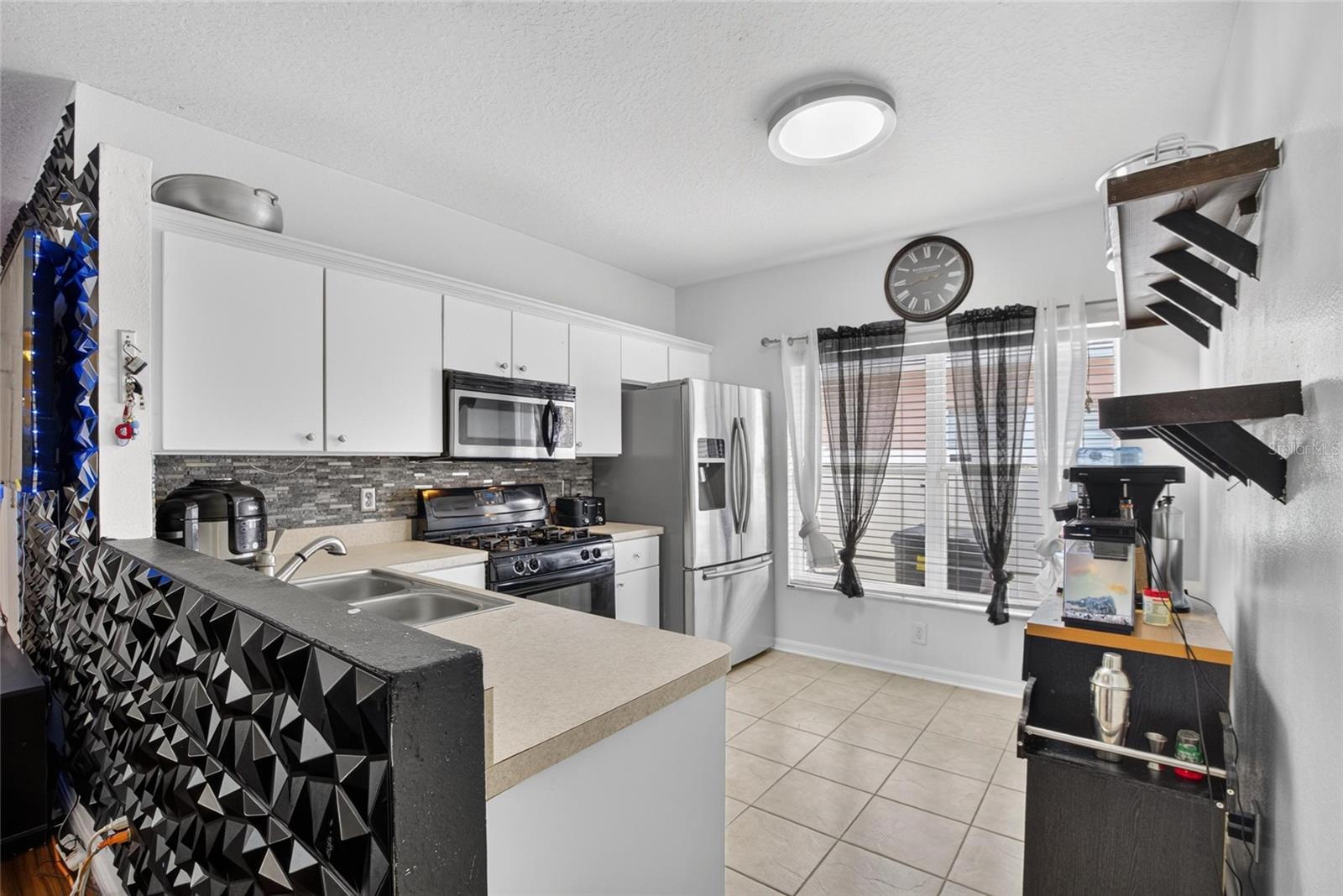 346 SUMMER SAILS DR, VALRICO, FL — photo 15