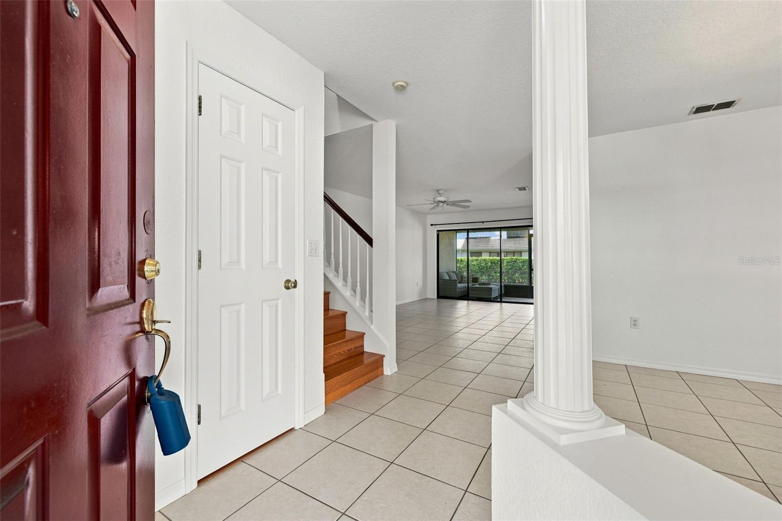 4176 BRENTWOOD PARK CIR, TAMPA, FL — photo 8