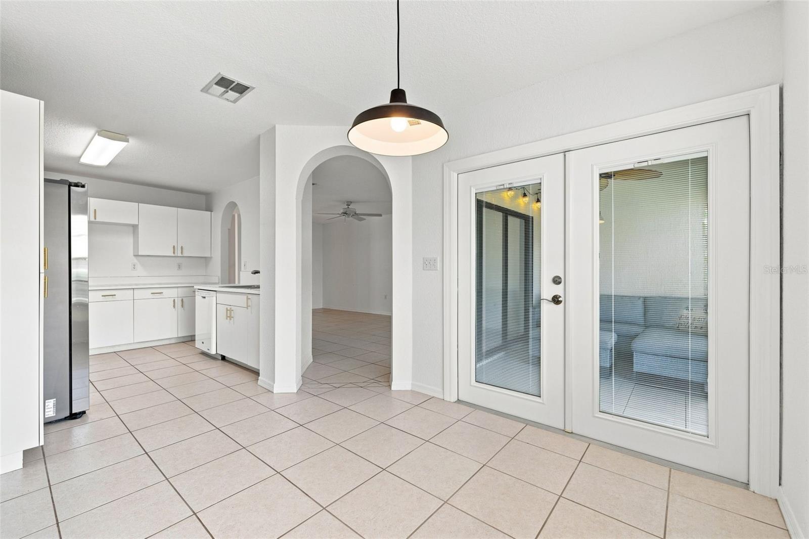 4176 BRENTWOOD PARK CIR, TAMPA, FL — photo 16