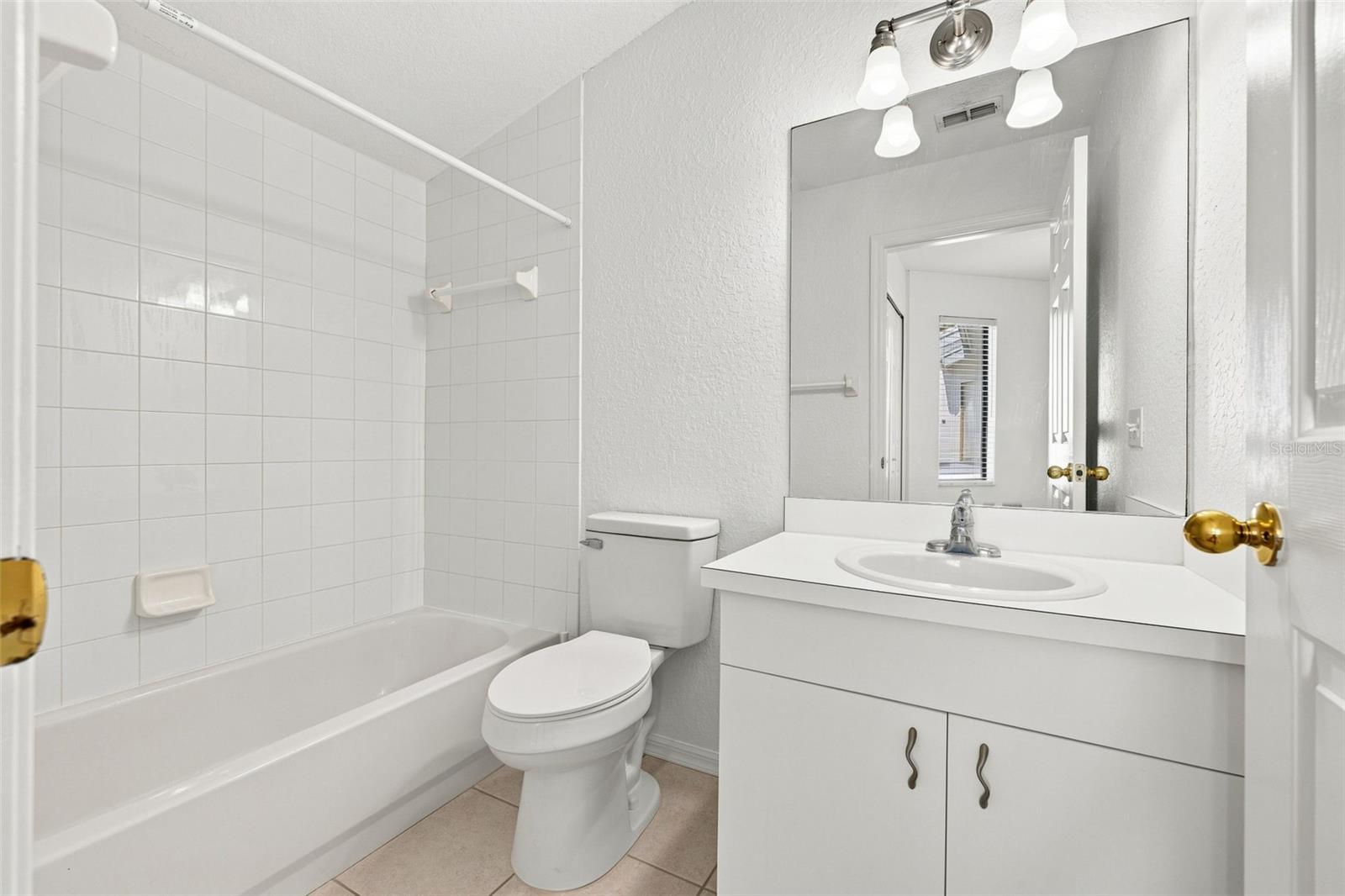 4176 BRENTWOOD PARK CIR, TAMPA, FL — photo 27