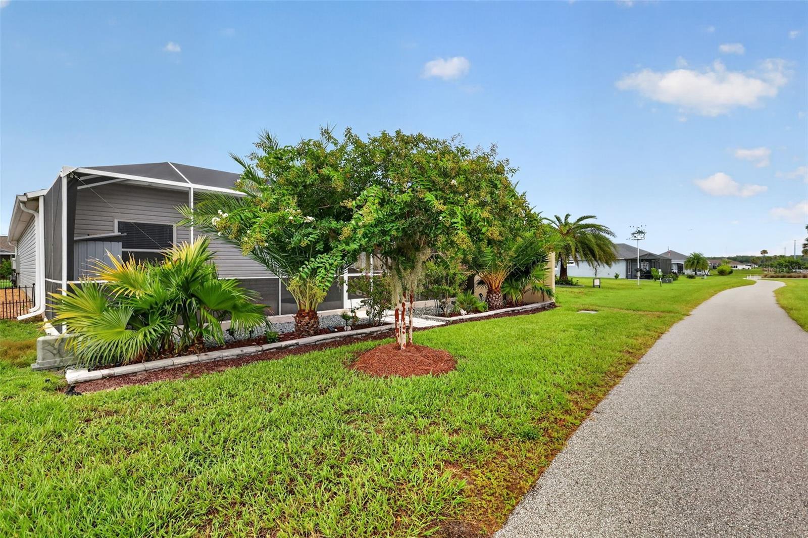 6033 TOMPKINS ST, THE VILLAGES, FL — photo 2