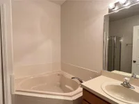 16709 FRESH MEADOW DR — photo 33