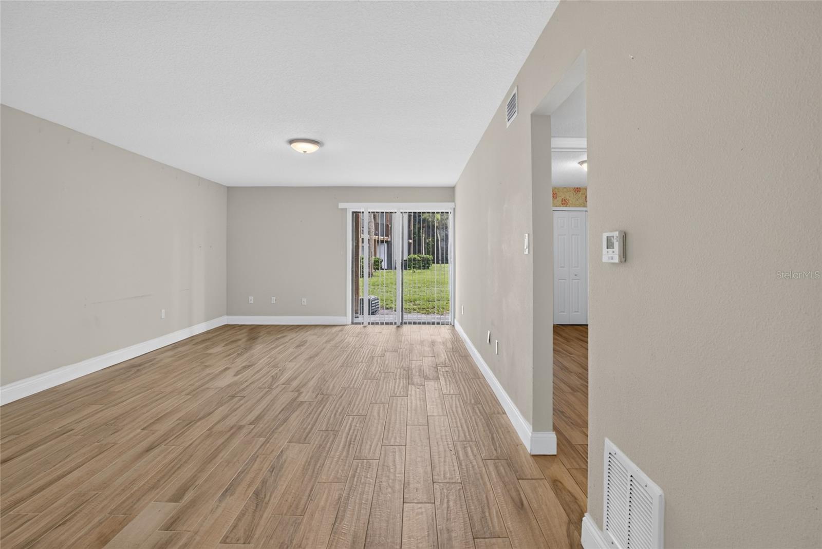 145 SCOTTSDALE SQ, WINTER PARK, FL — photo 11