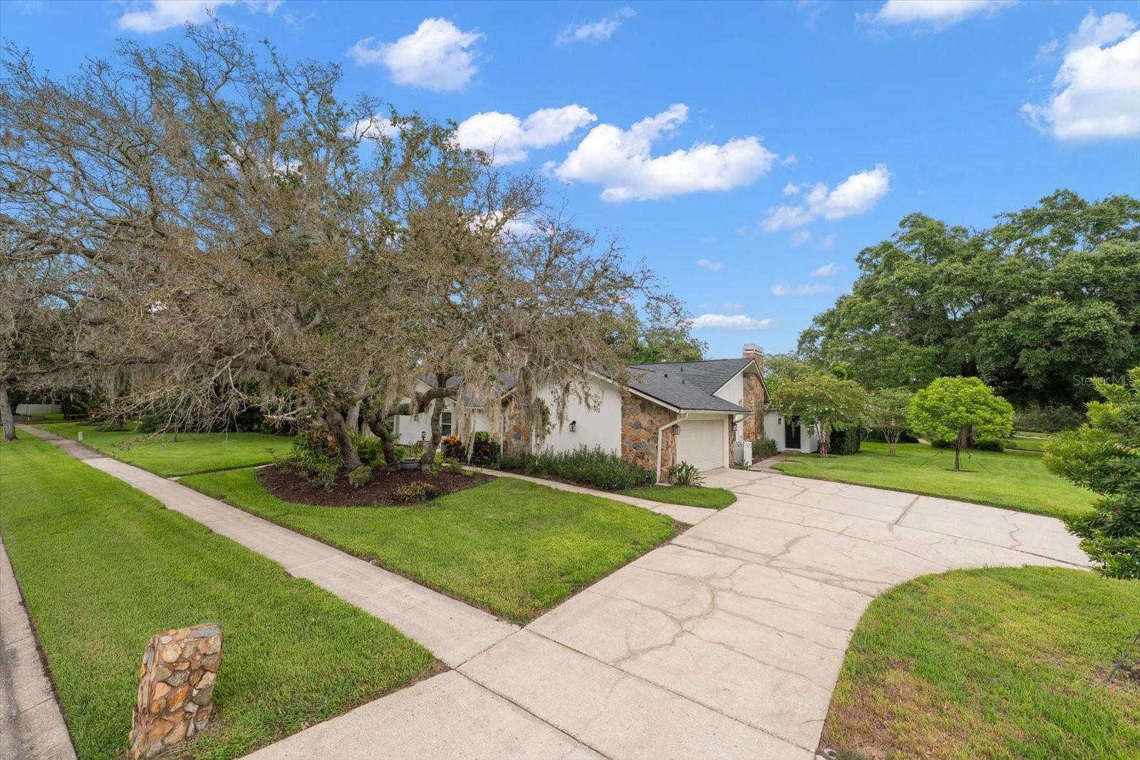 2423 FOXHEAD WAY, CLEARWATER, FL — photo 67