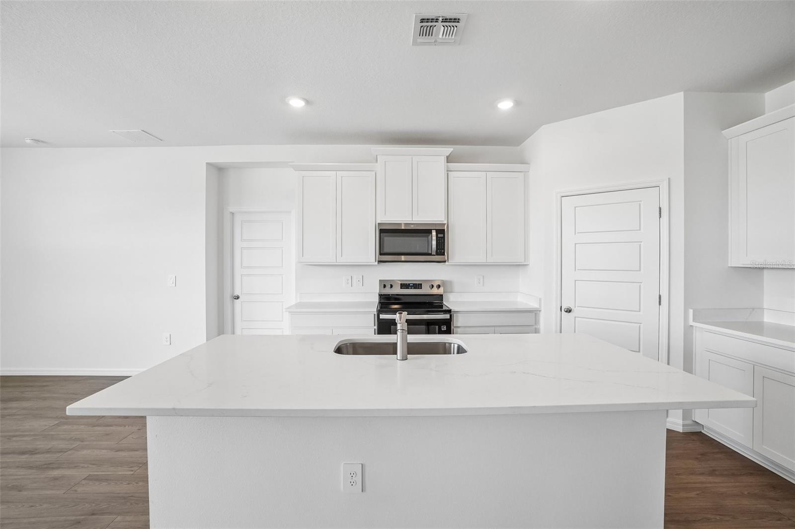 1749 S HUMMINGBIRD RD, WINTER HAVEN, FL — photo 11