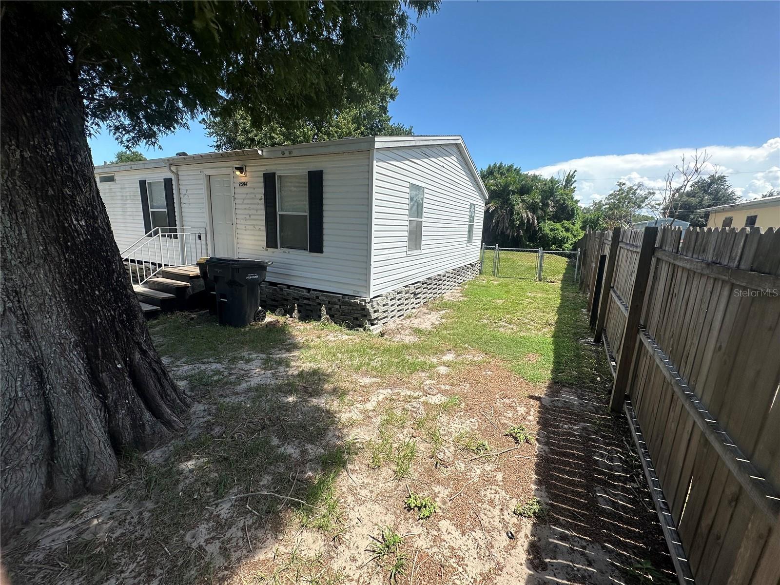 2594 MCINTOSH DR, LAKELAND, FL — photo 4