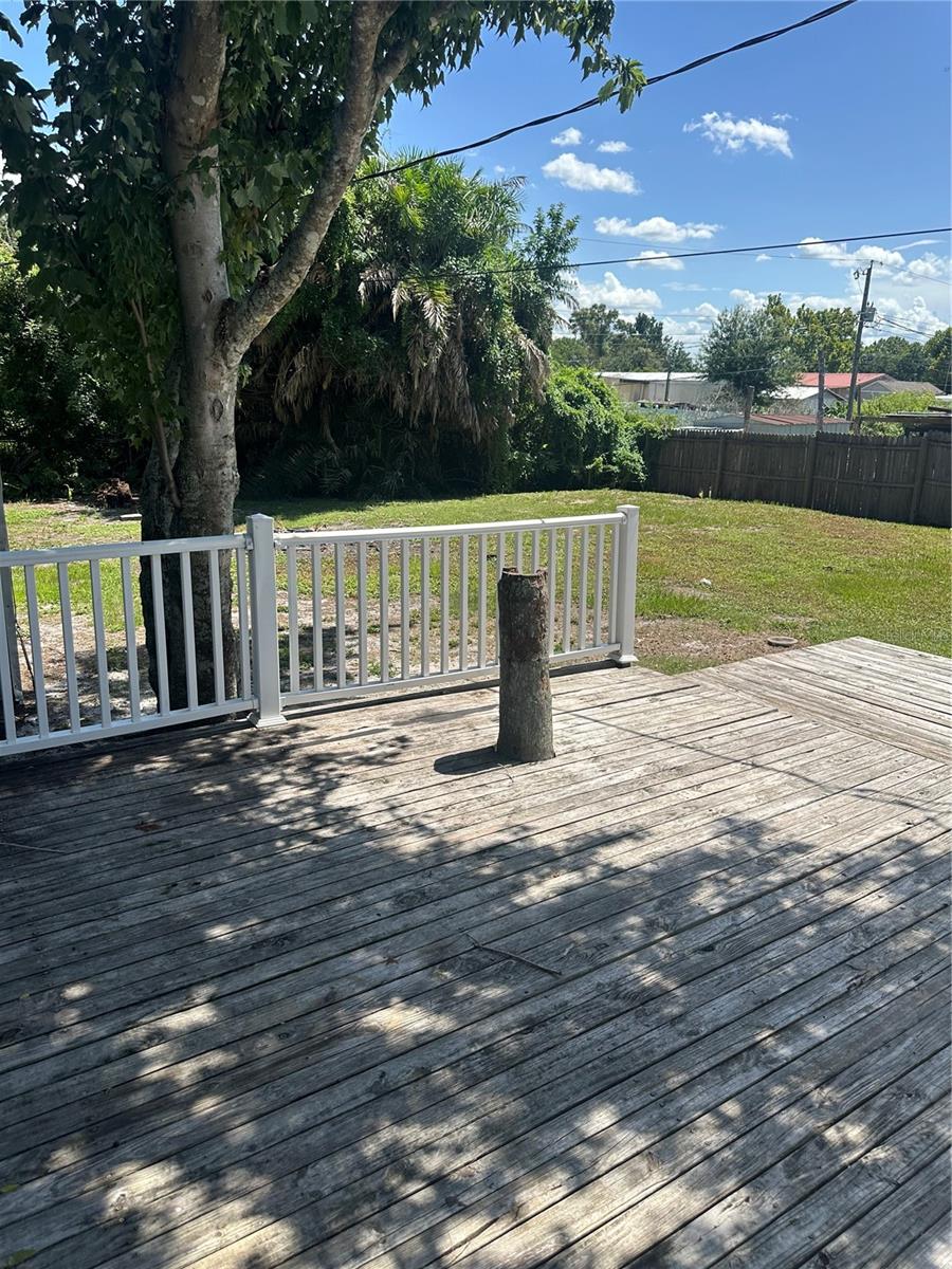 2594 MCINTOSH DR, LAKELAND, FL — photo 9