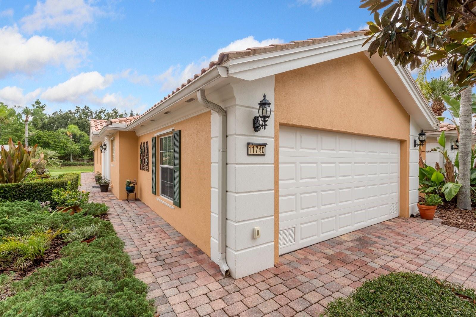 11740 ASTILBE DR, ORLANDO, FL