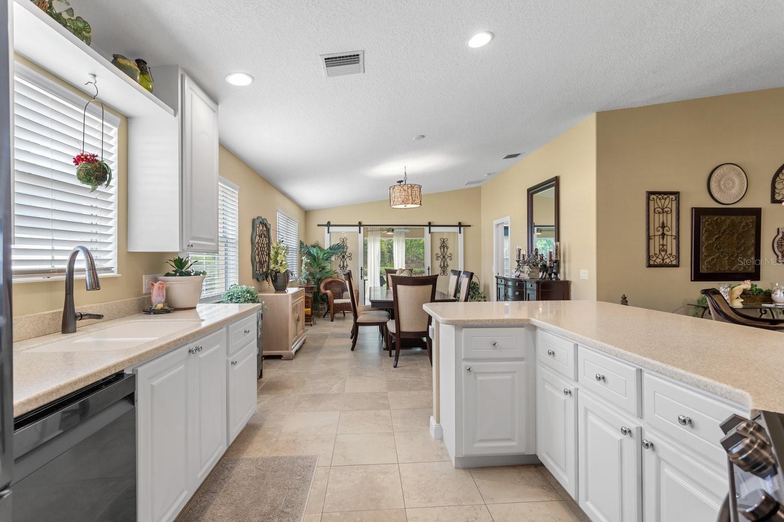 11740 ASTILBE DR, ORLANDO, FL — photo 9