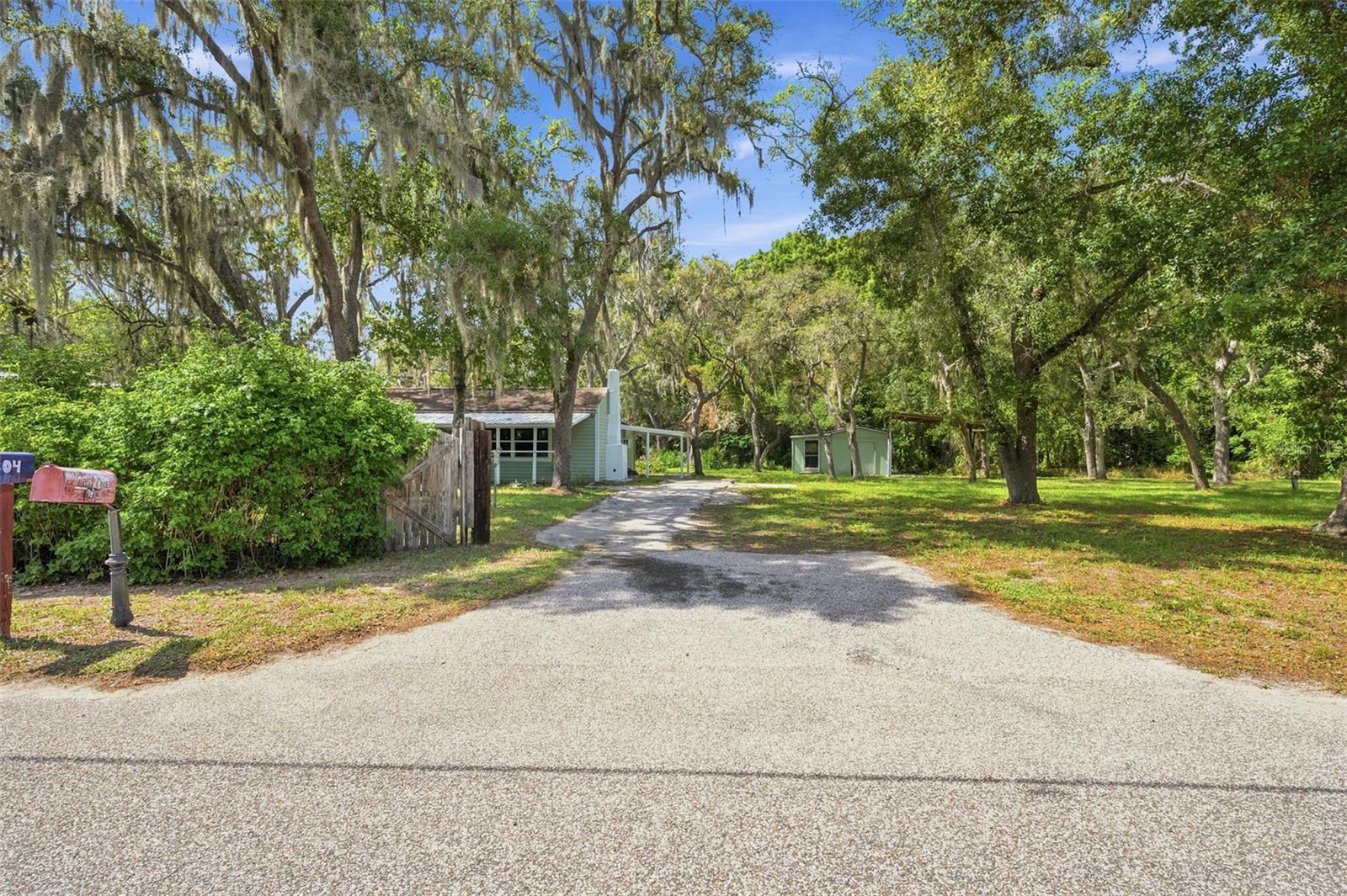 12307 EAGLE LAKE AVE, NEW PORT RICHEY, FL — photo 6