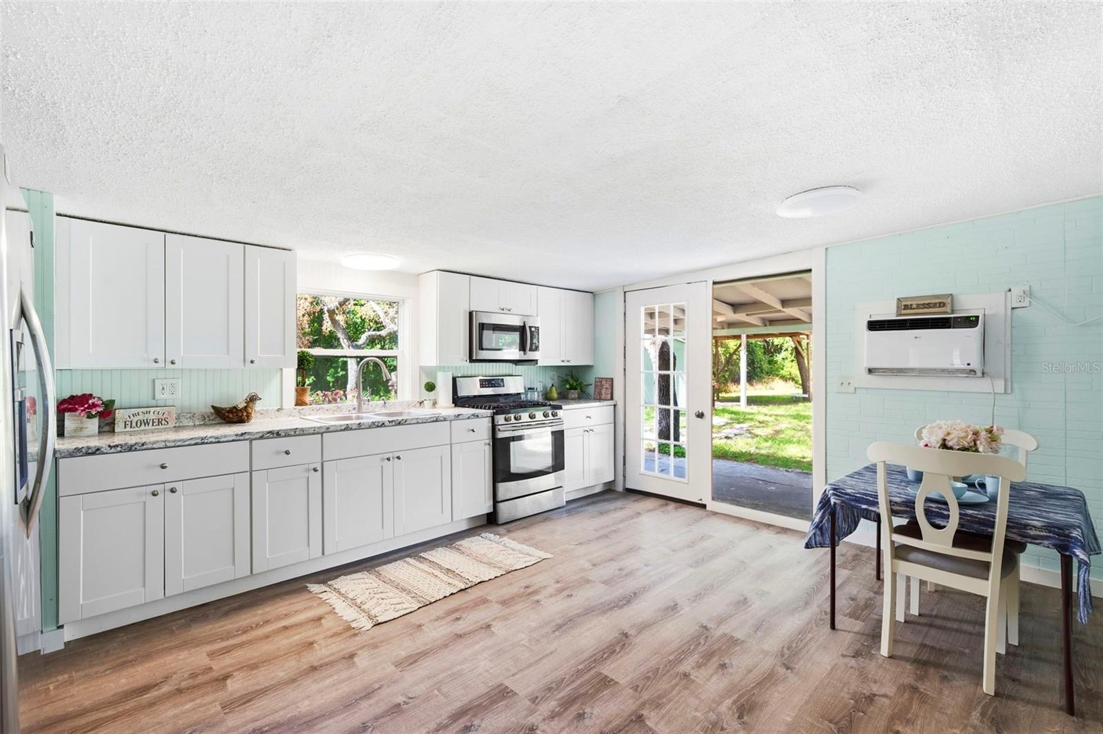 12307 EAGLE LAKE AVE, NEW PORT RICHEY, FL — photo 16