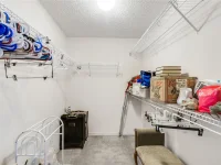 909 EAGLES LNDG — photo 12