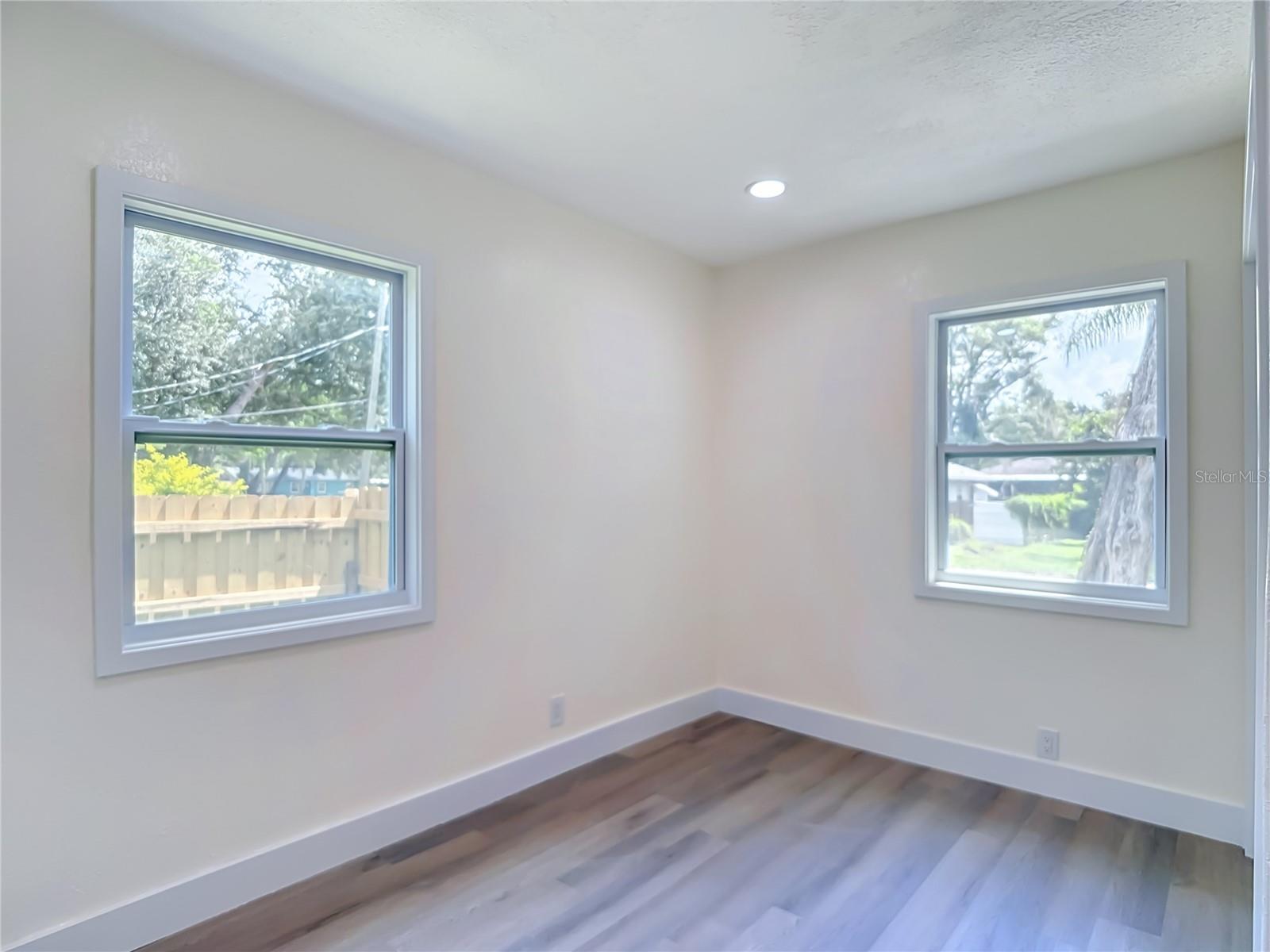 8010 N 13TH ST, TAMPA, FL — photo 21