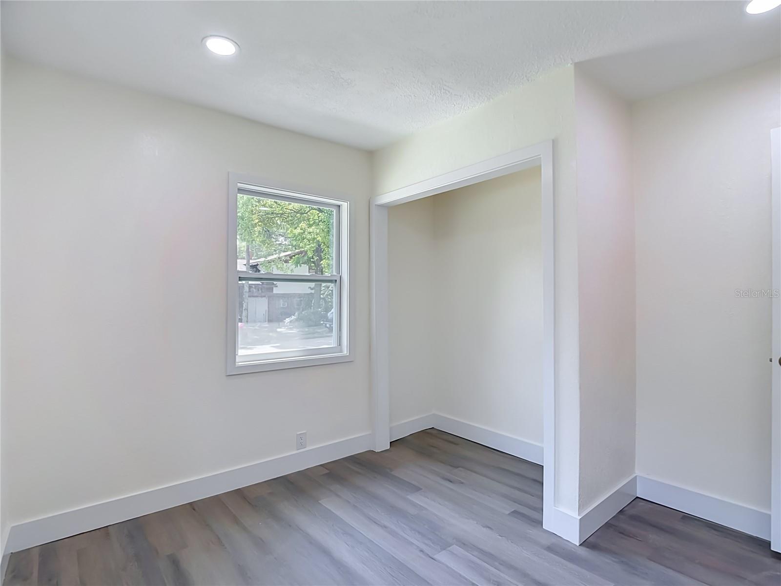 8010 N 13TH ST, TAMPA, FL — photo 22