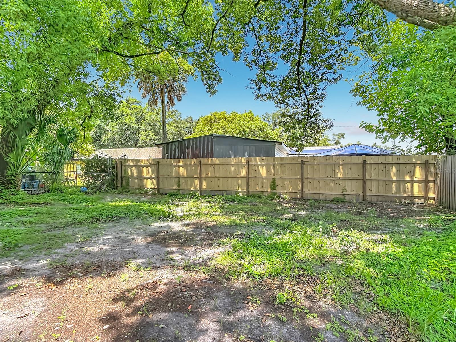 8010 N 13TH ST, TAMPA, FL — photo 36