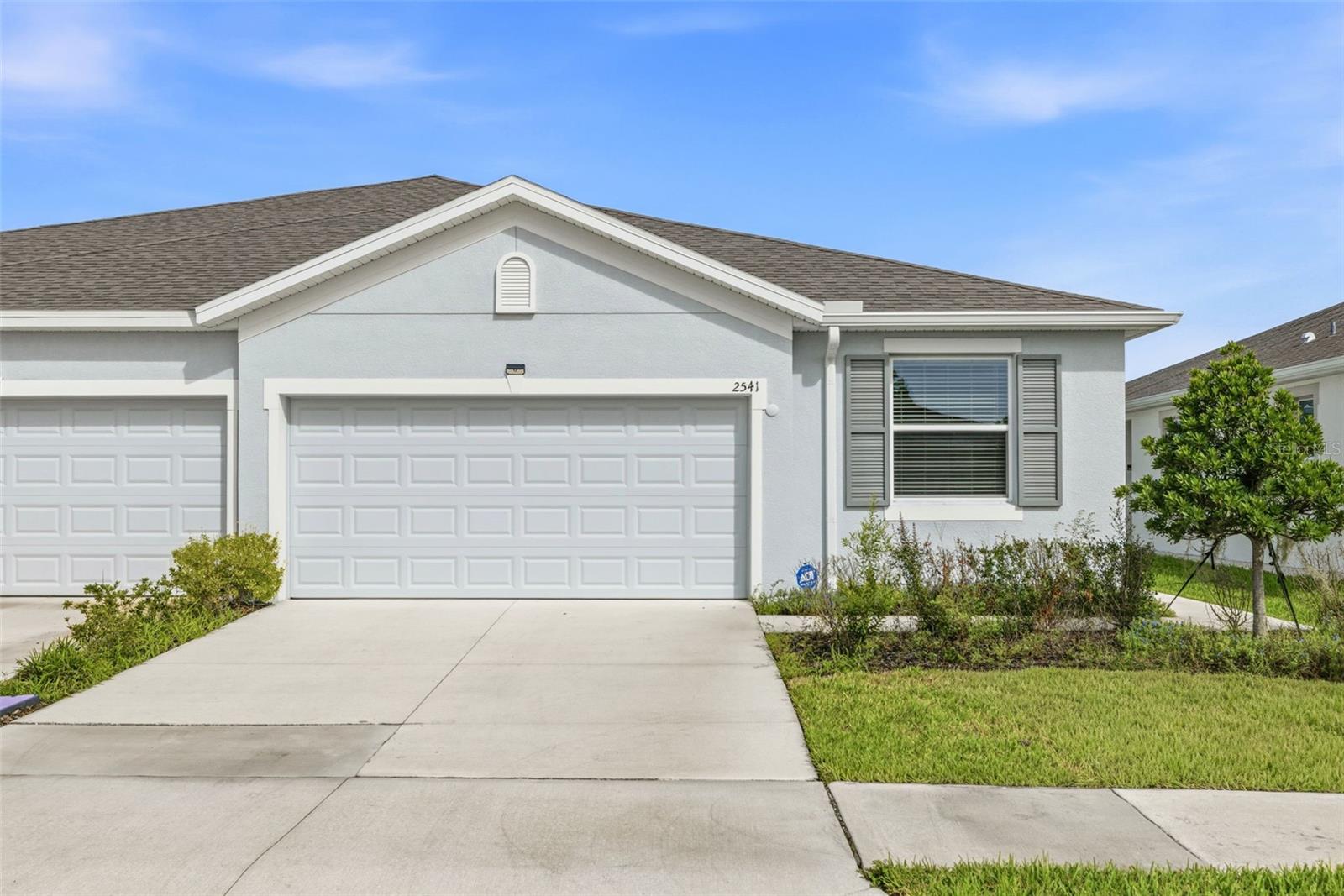 2541 BENDING BONSAI DR, WESLEY CHAPEL, FL — photo 2