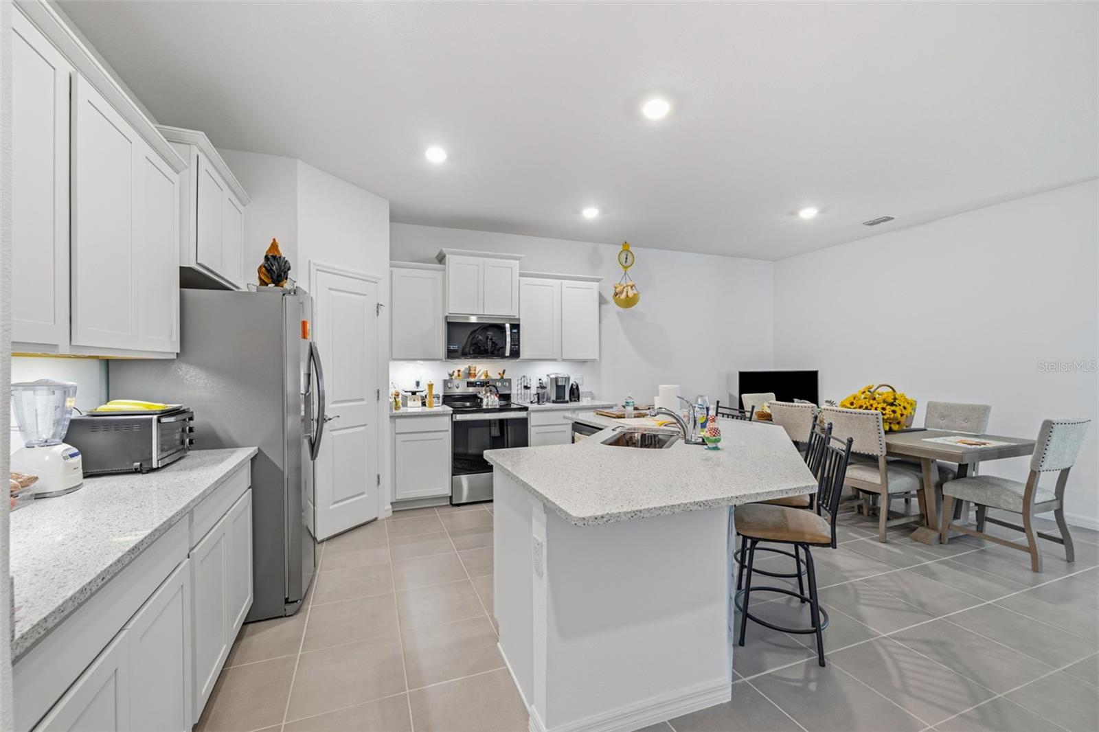 2541 BENDING BONSAI DR, WESLEY CHAPEL, FL — photo 19