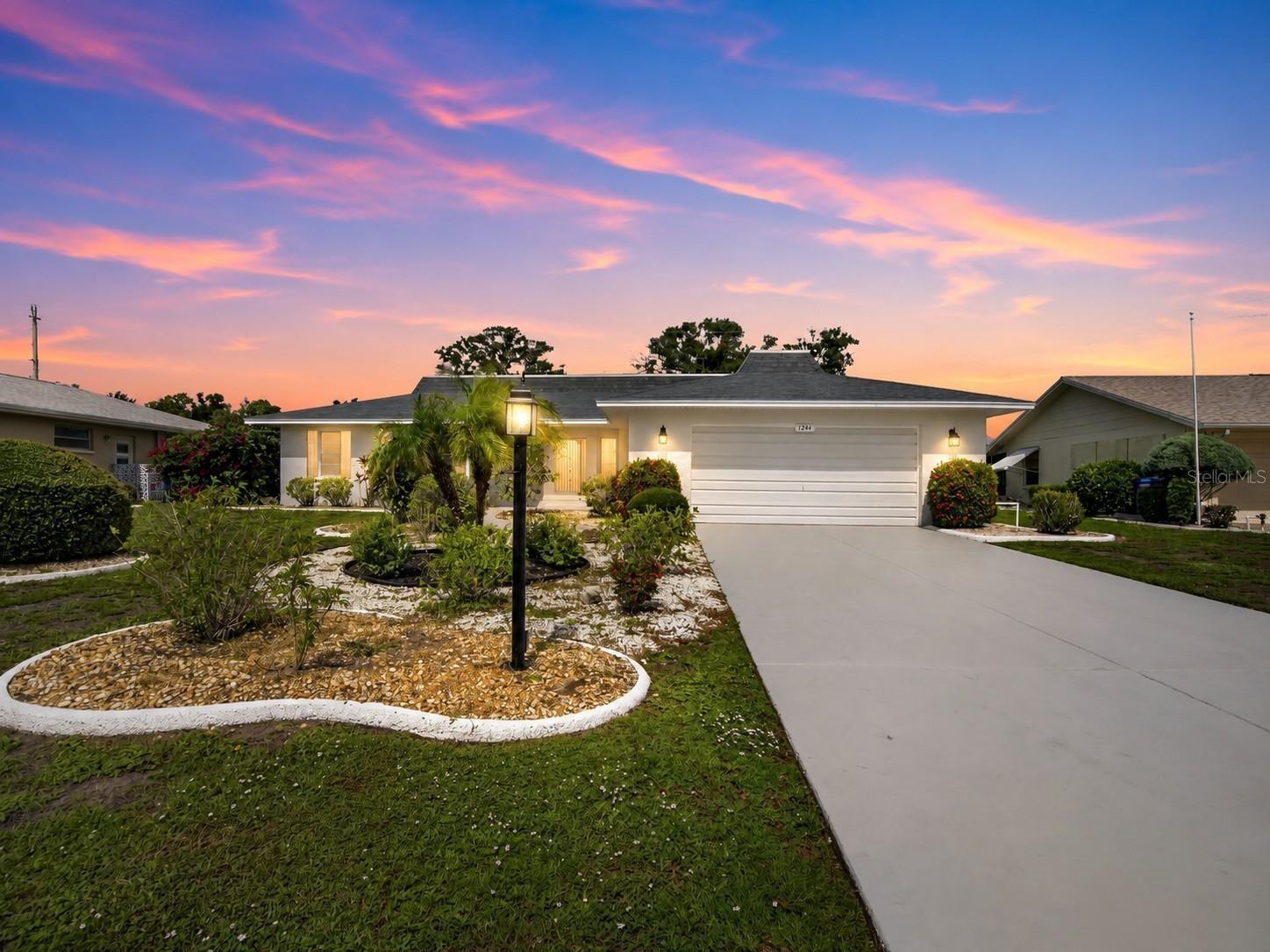 1244 W DEL WEBB BLVD, SUN CITY CENTER, FL