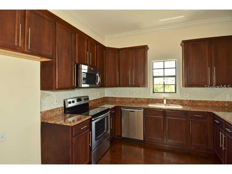 6404 MARGARITA SHORES LN, APOLLO BEACH, FL — photo 9