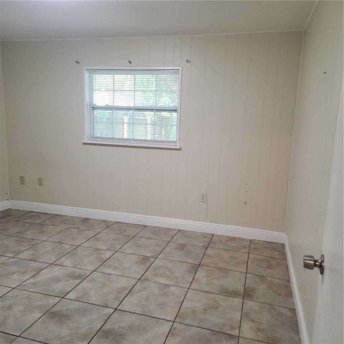 1317 EAGLEVIEW DR, BRANDON, FL — photo 2
