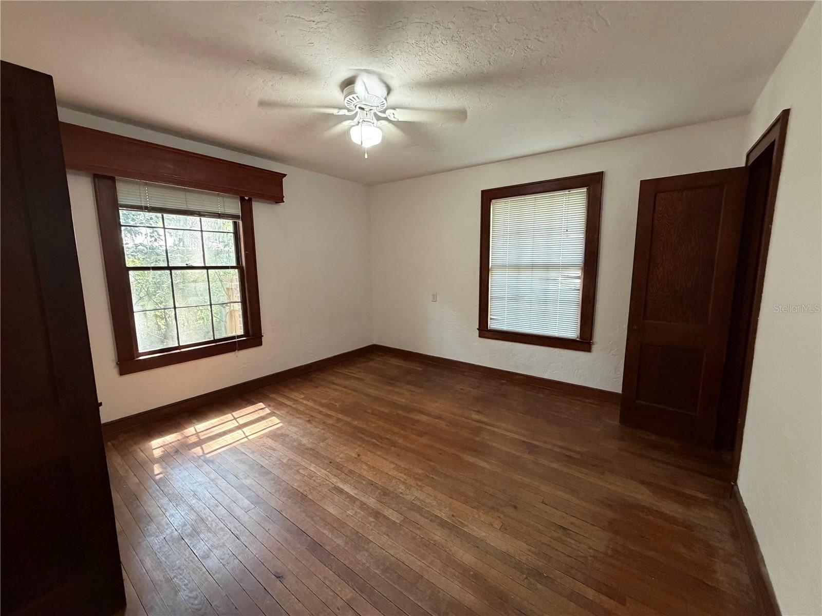 1740 NW 7TH AVE, GAINESVILLE, FL — photo 2