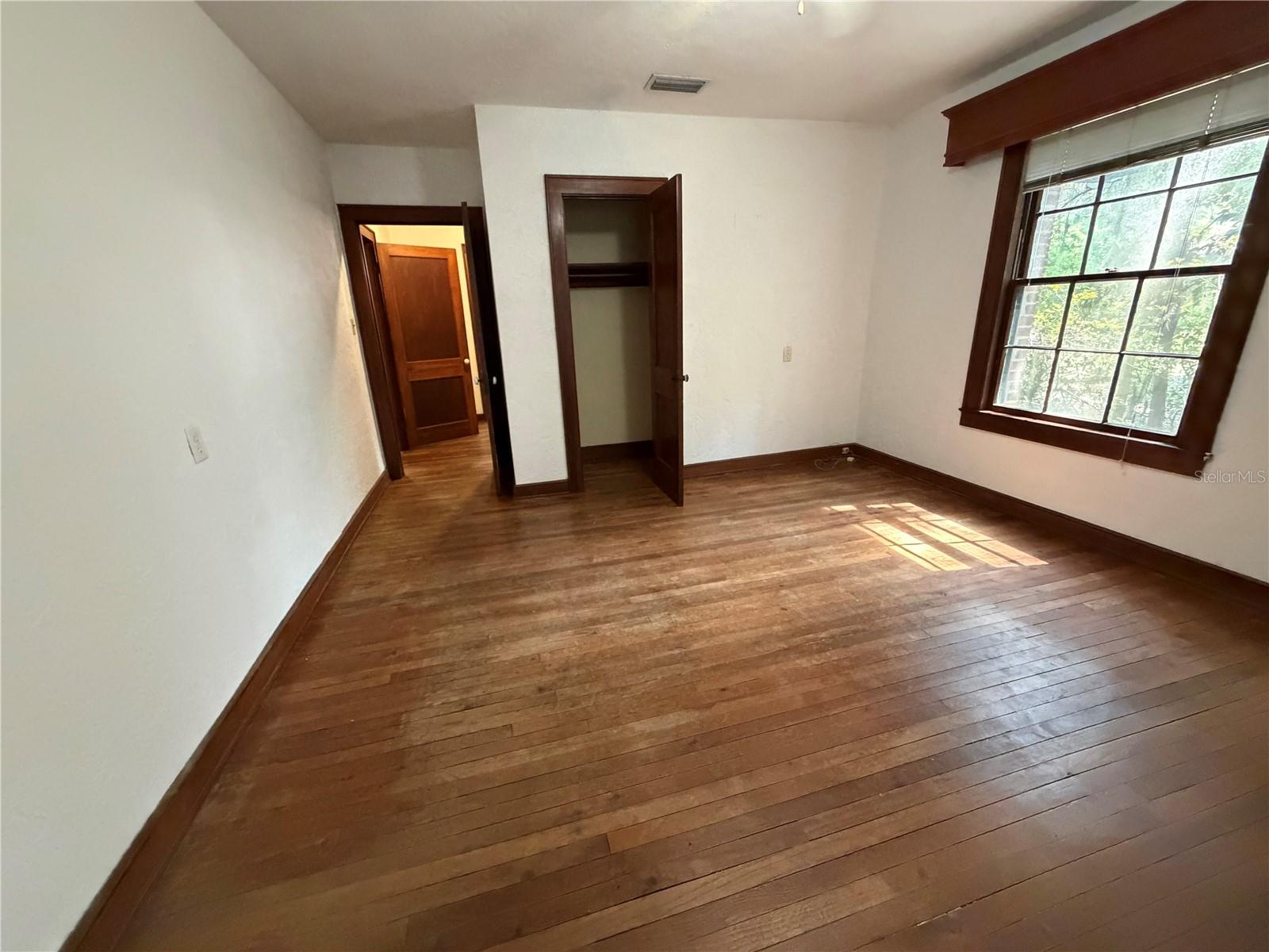 1740 NW 7TH AVE, GAINESVILLE, FL — photo 3