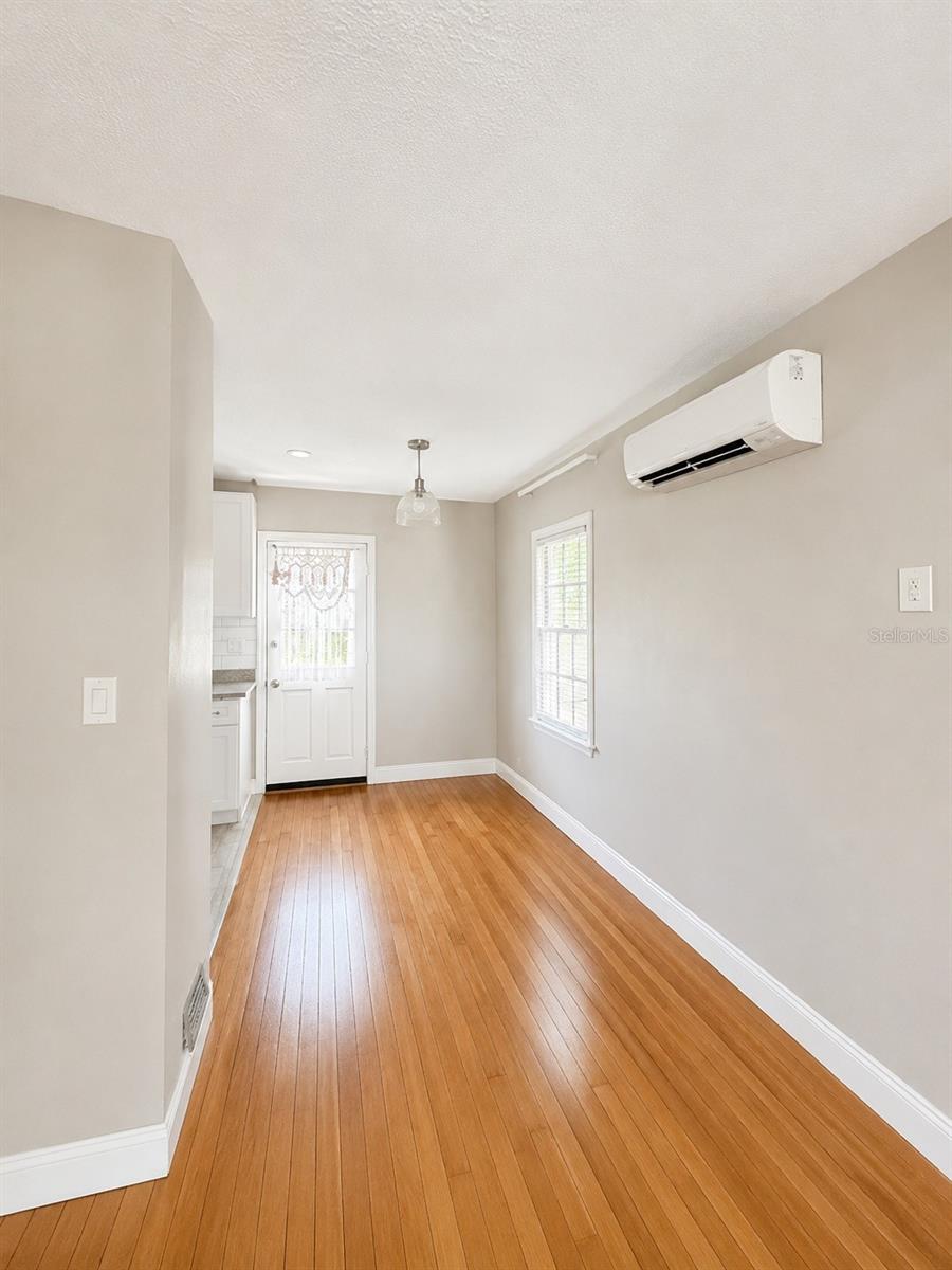 2259 2ND AVE N, ST PETERSBURG, FL — photo 10