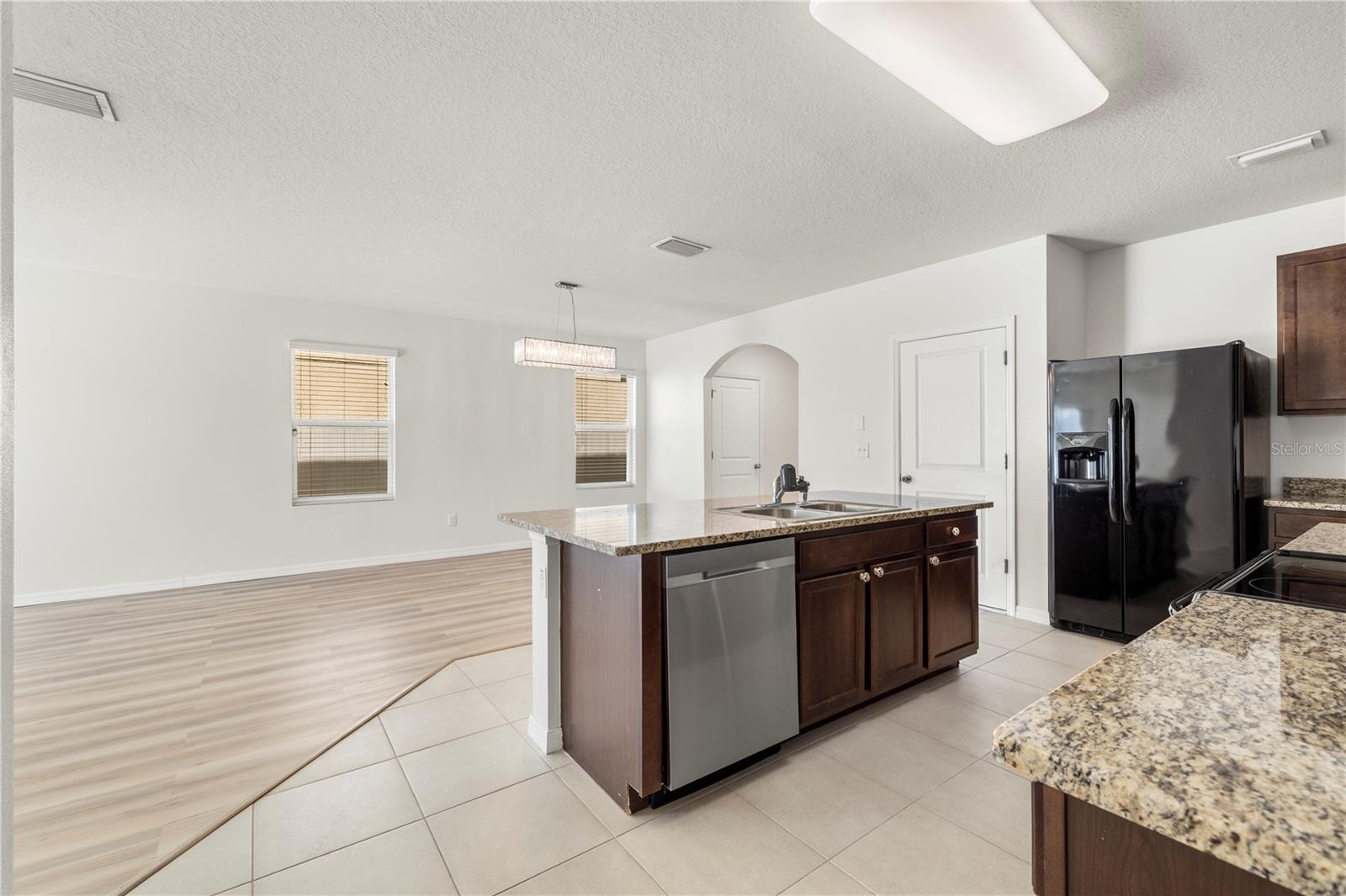 7789 TUSCAN BAY CIR, WESLEY CHAPEL, FL — photo 19