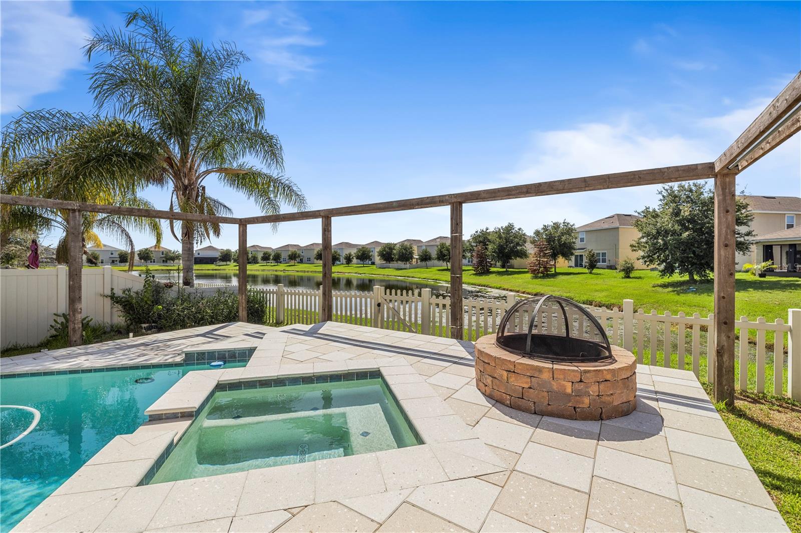 7789 TUSCAN BAY CIR, WESLEY CHAPEL, FL — photo 52