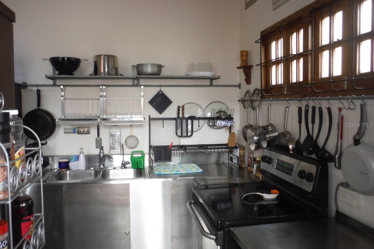 456 CALLE SALDAÑA, SAN JUAN, PR — photo 44