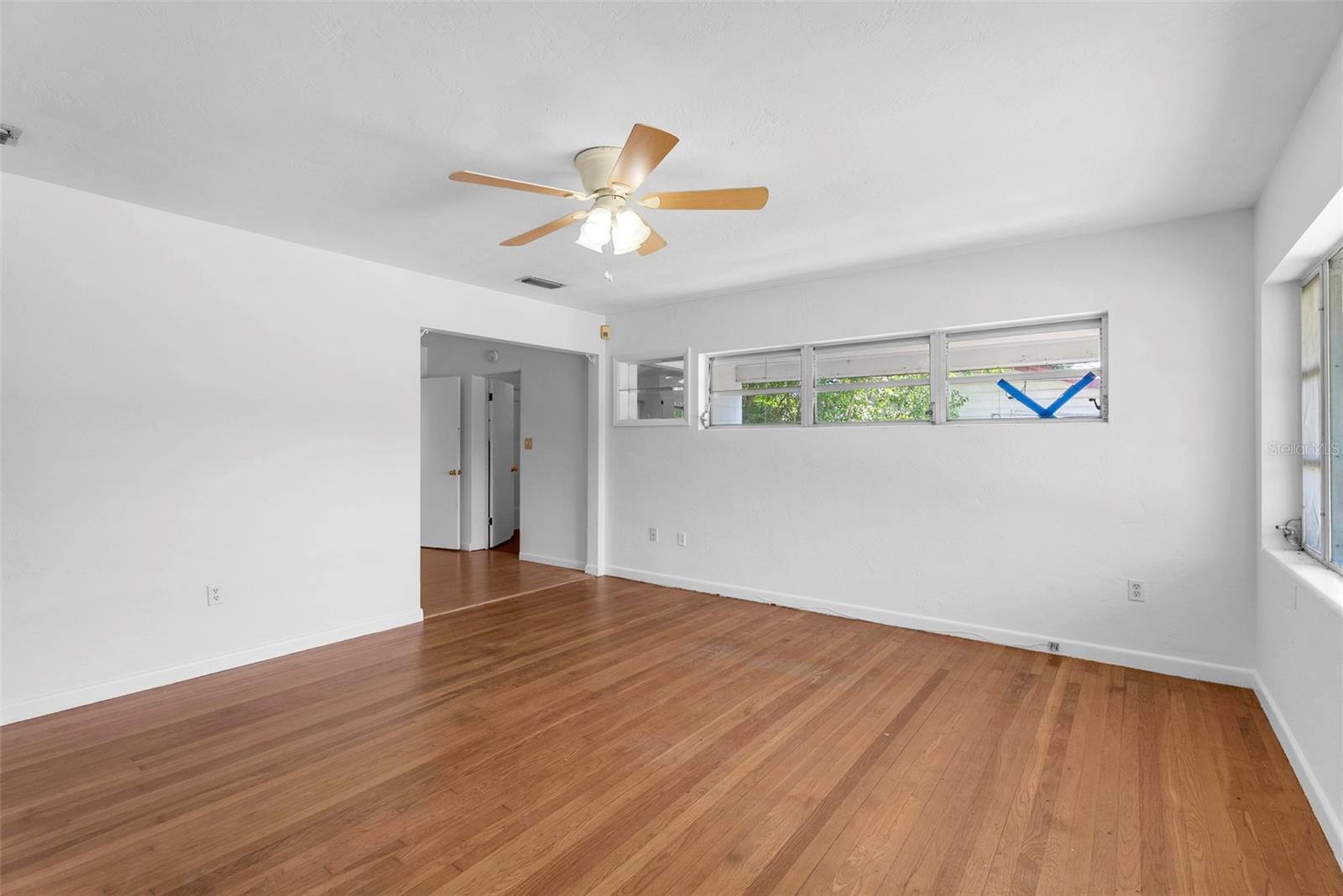 439 W WISCONSIN AVENUE, DELAND, FL — photo 9