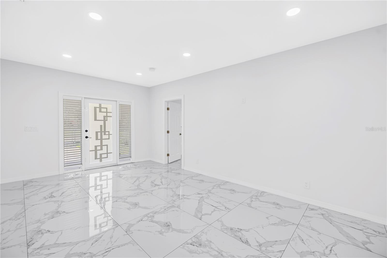 1827 16TH ST S, ST PETERSBURG, FL — photo 12