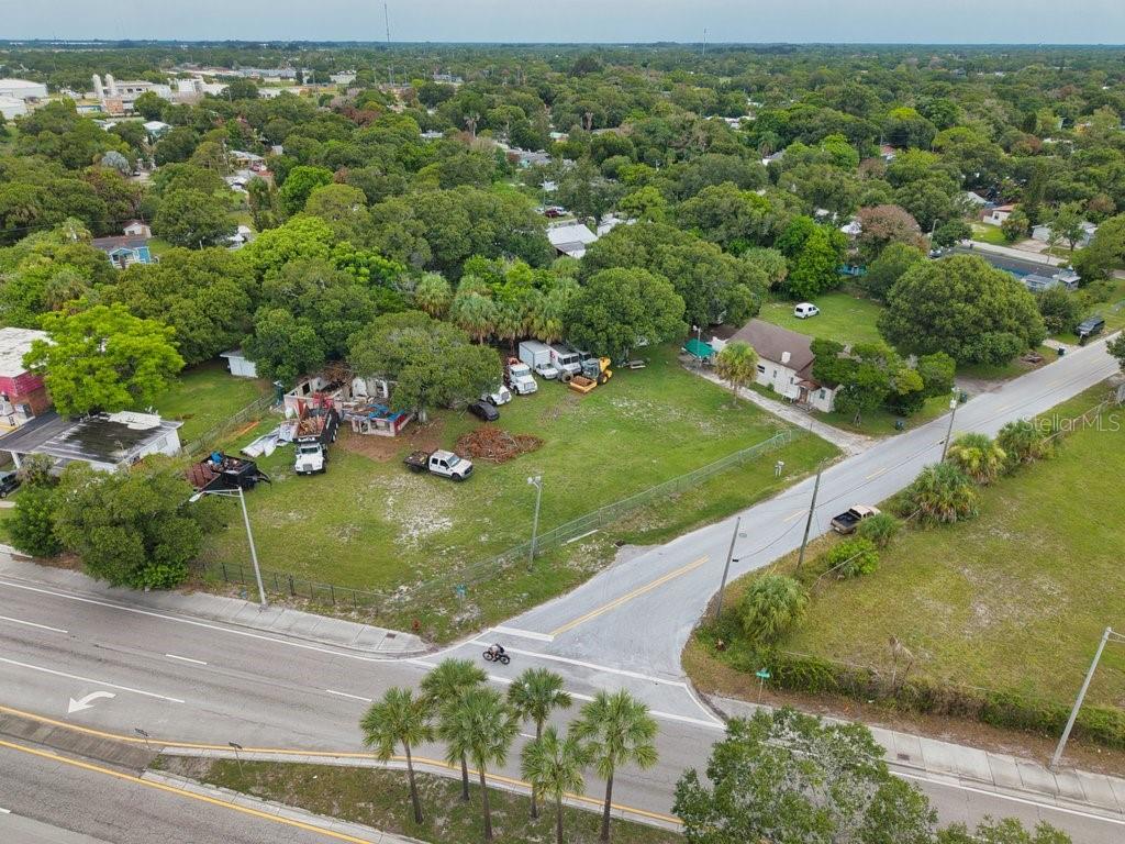 2108 OKEECHOBEE RD, FORT PIERCE, FL — photo 9