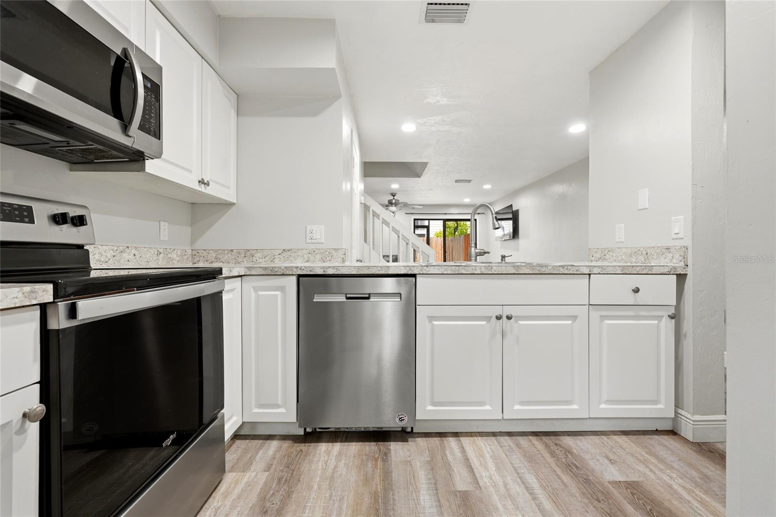4017 SW 20TH LN, GAINESVILLE, FL — photo 9