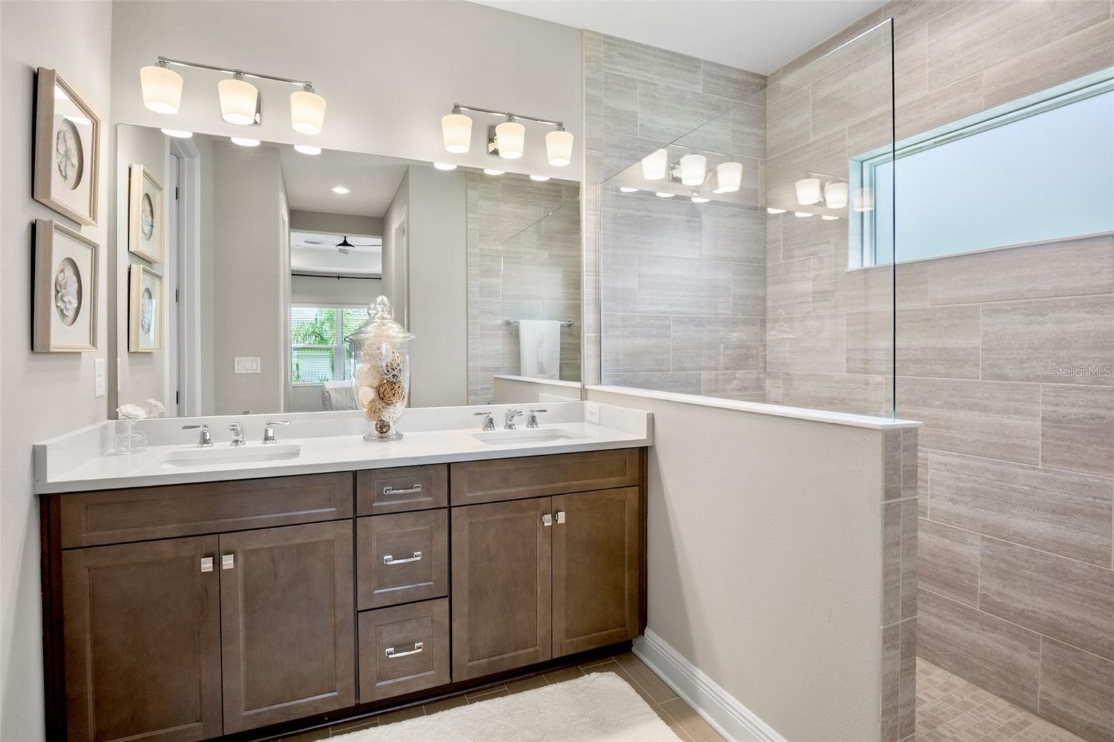 8091 ANTHIRIUM LOOP, SARASOTA, FL — photo 17