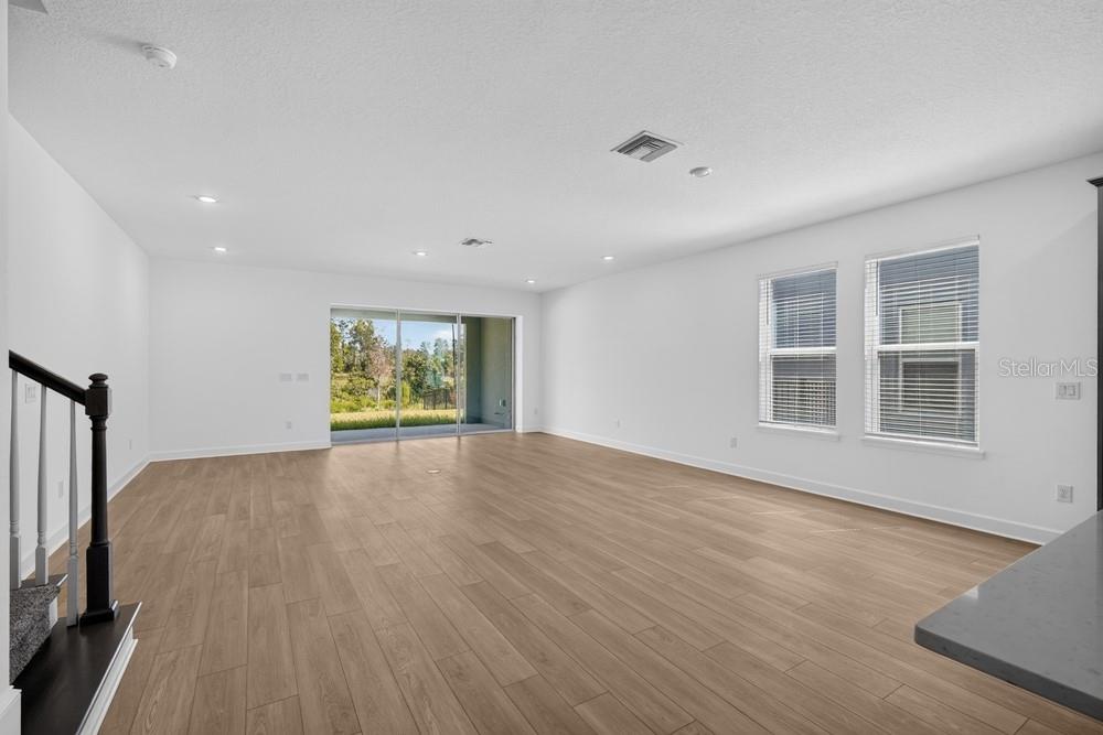 1623 ANSON LN, ZEPHYRHILLS, FL — photo 3