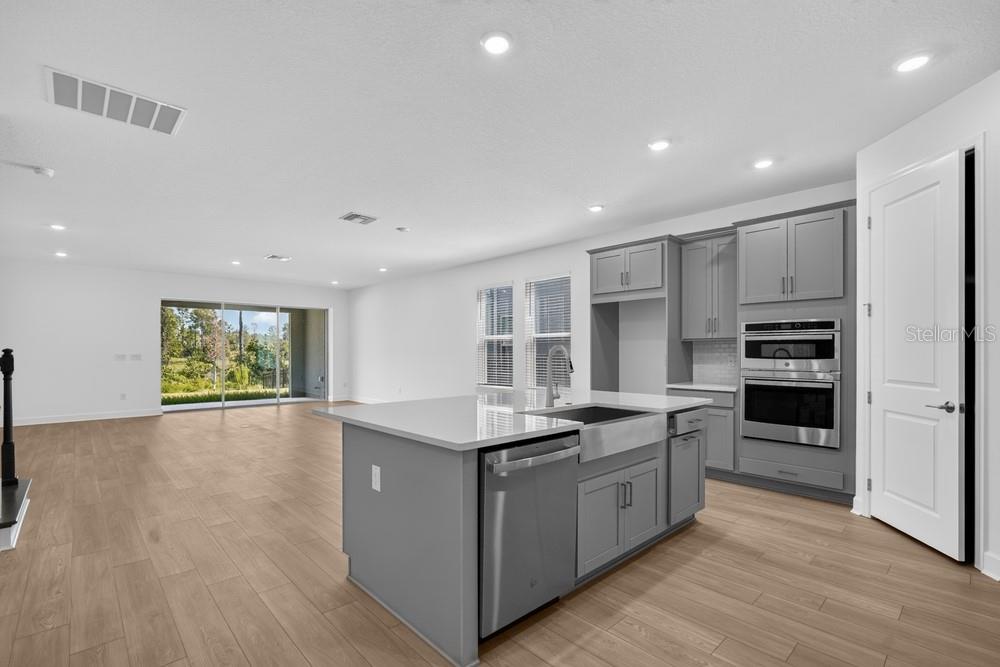 1623 ANSON LN, ZEPHYRHILLS, FL — photo 5