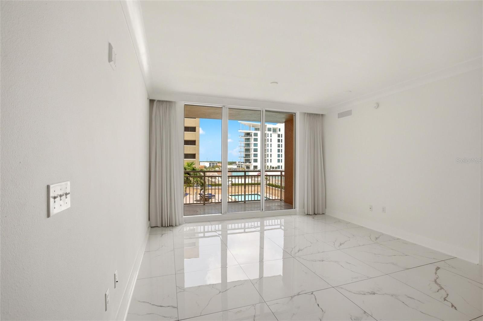 1350 MAIN ST #707, SARASOTA, FL — photo 2