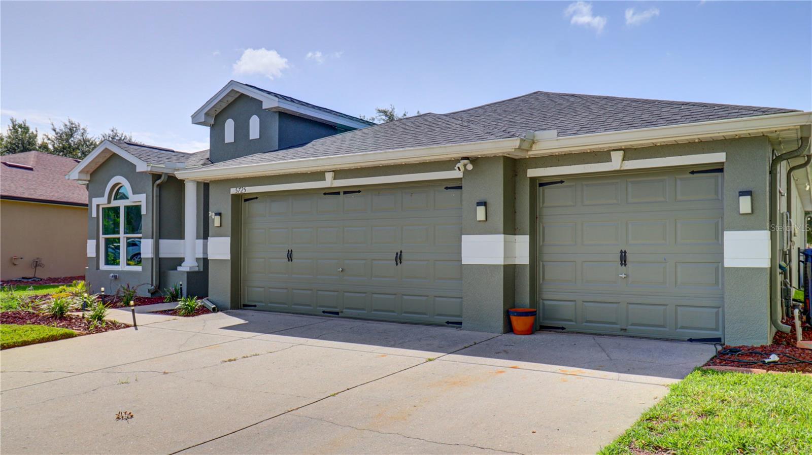 5725 JUSTICIA LOOP, LAND O LAKES, FL — photo 58