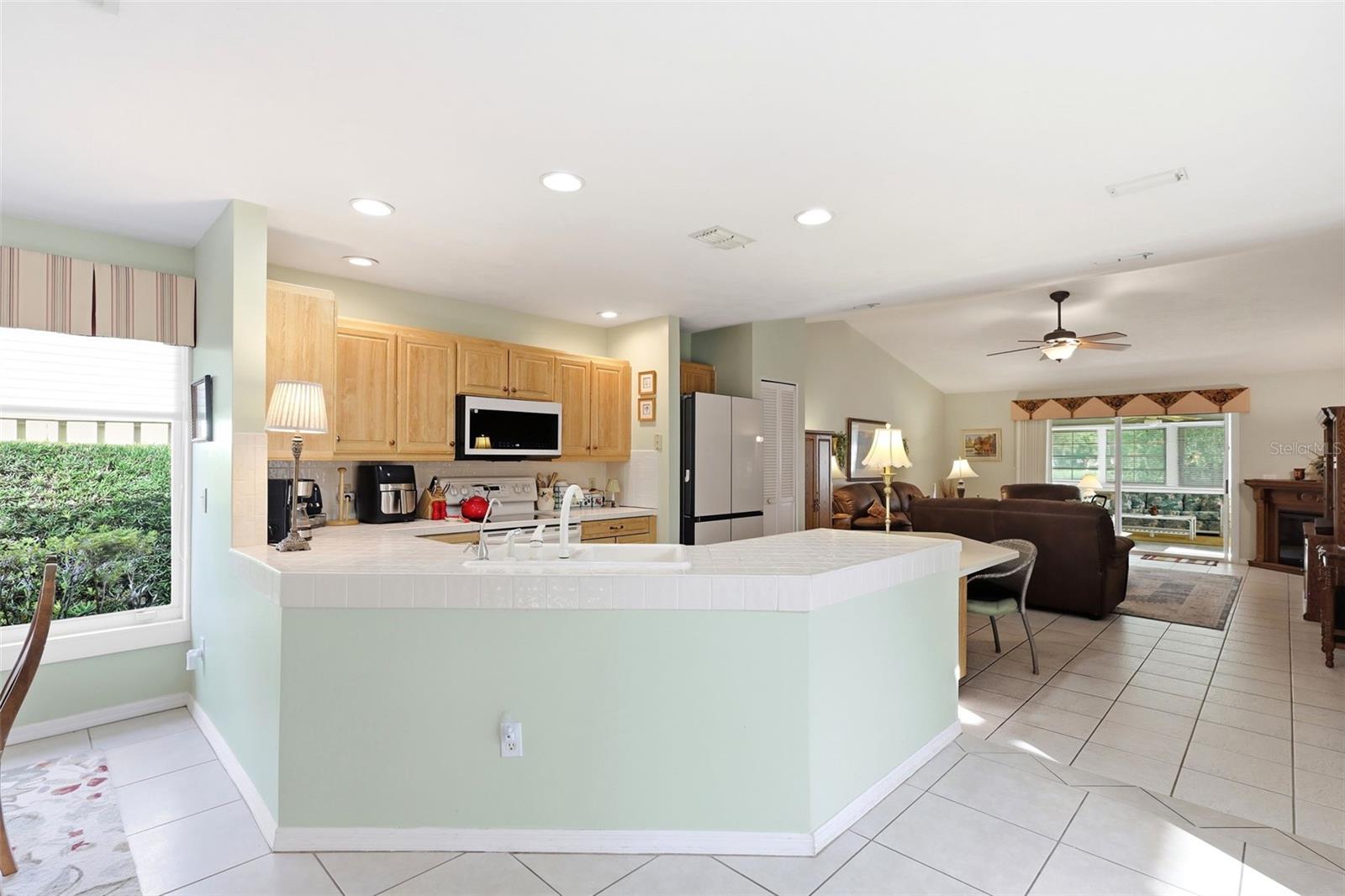 38 TREETOP CIR, ORMOND BEACH, FL — photo 9